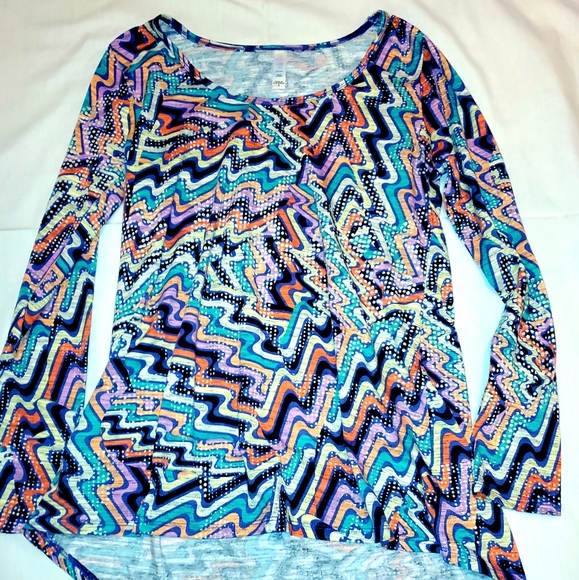 Lularoe Small Long sleeve bundle - Picture 4 of 5